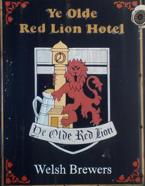 Red Lion Hotel Tredegar Exterior photo